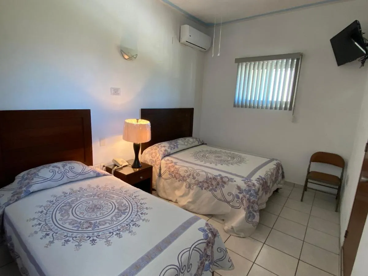 Hotel La Terminal Ixtapa  Ixtapa (Puerto Vallarta)