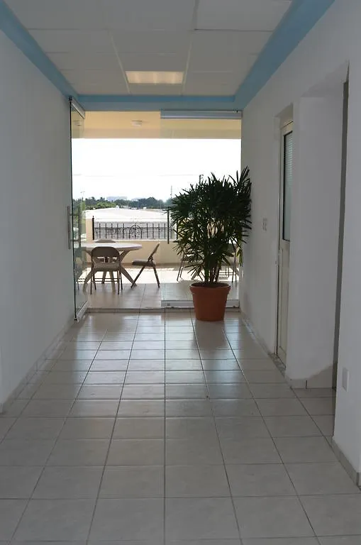 Hotel La Terminal Ixtapa  3*, Ixtapa (Puerto Vallarta) メキシコ